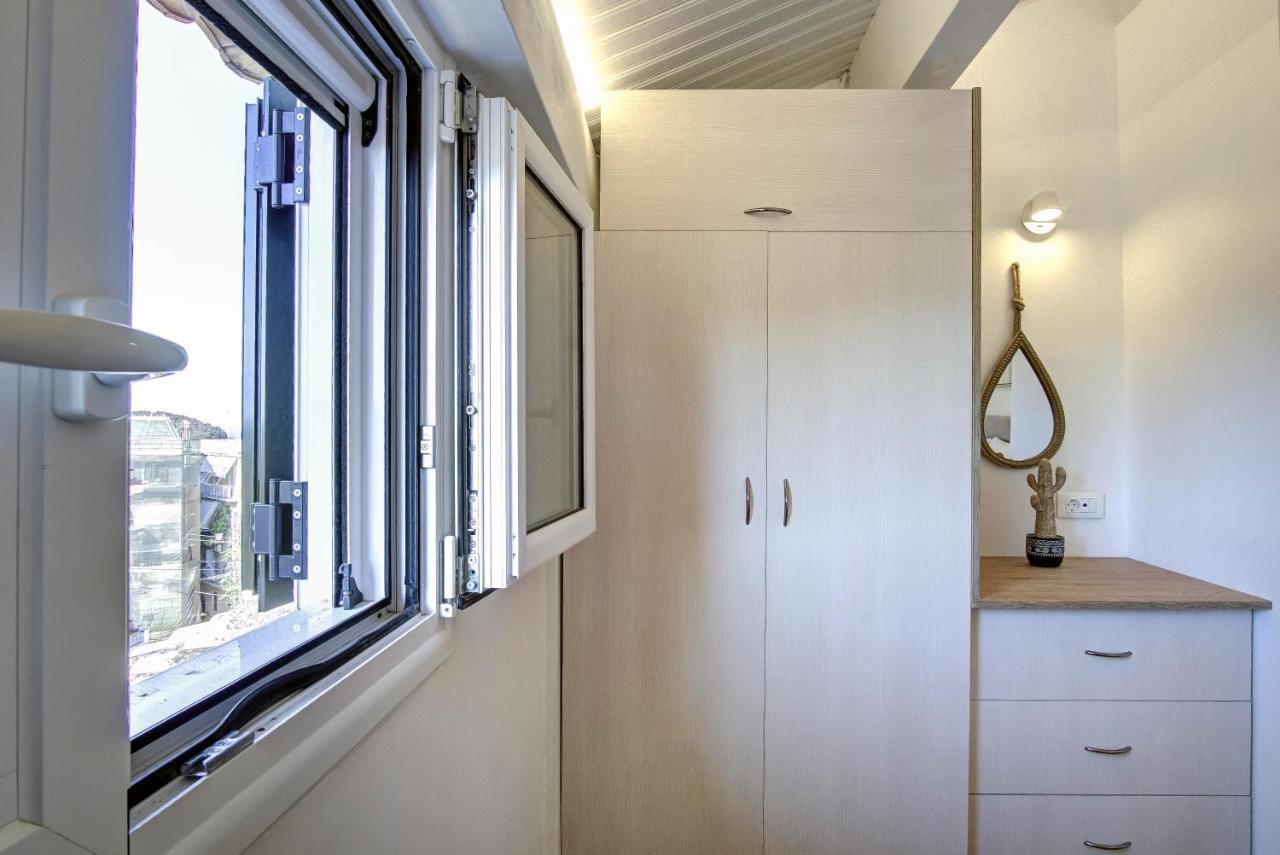 The Heritage Penthouse! Old Centre Apartment