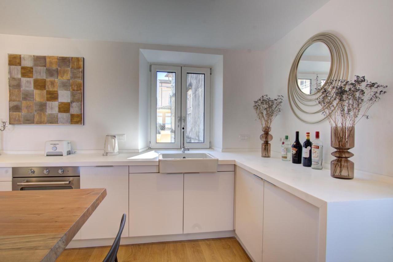 The Heritage Penthouse! Old Centre Apartment